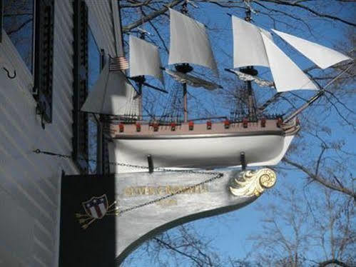 The Griswold Inn Essex المظهر الخارجي الصورة